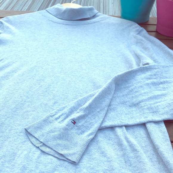 Tommy Hilfiger - Picture 3 of 4